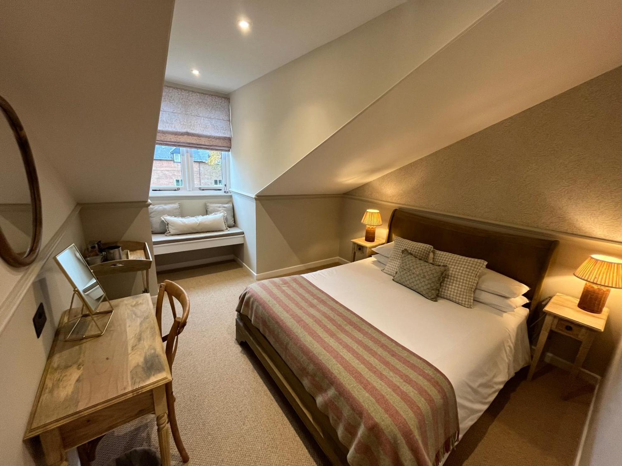 The Fox Inn Ansty  ภายนอก รูปภาพ