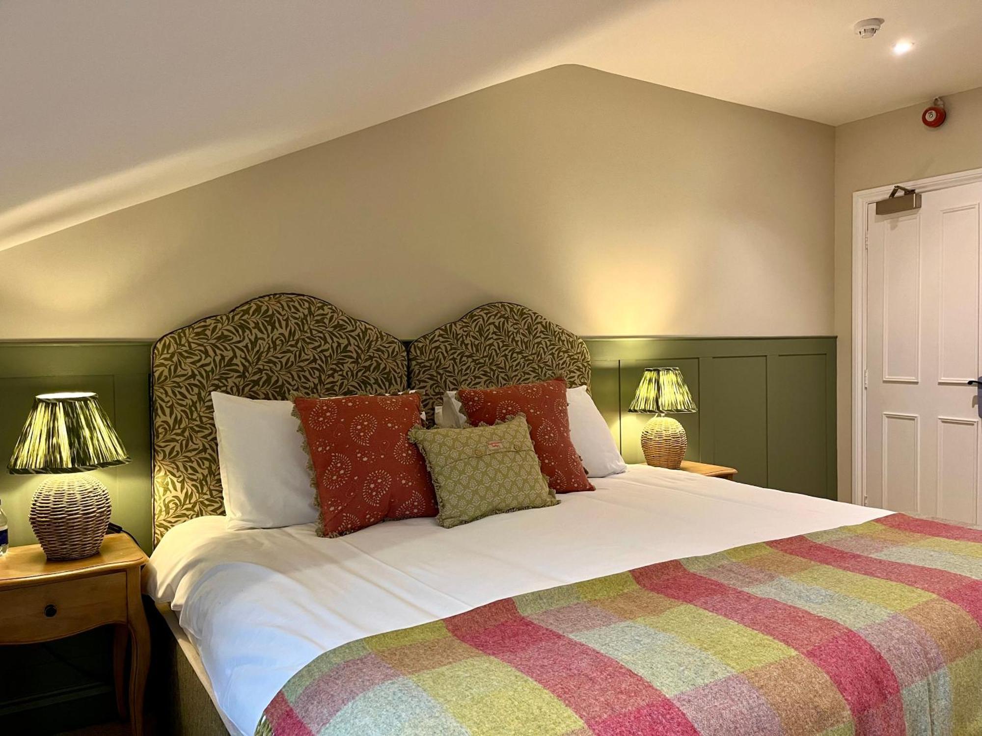 The Fox Inn Ansty  ภายนอก รูปภาพ